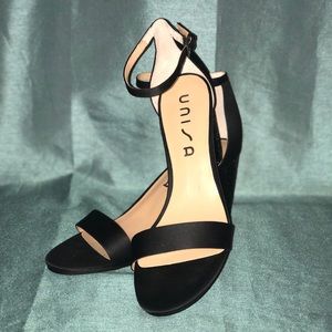 UNISA Black Satin Heels